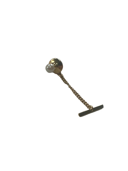 Vintage 1950s–1960s Pearl Stick Pin – Gold-Tone, Chain & Bar Back