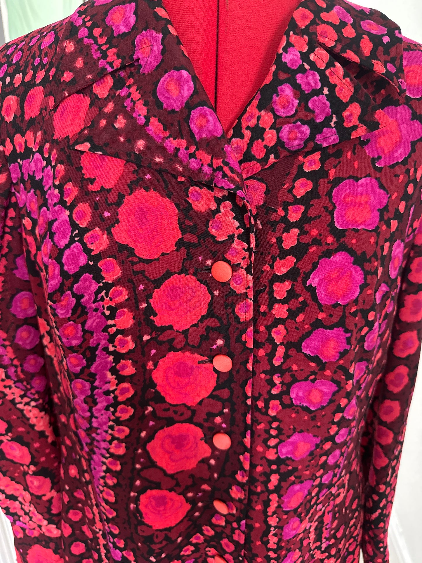 Vintage 1970s Psychedelic Floral Print Dress
