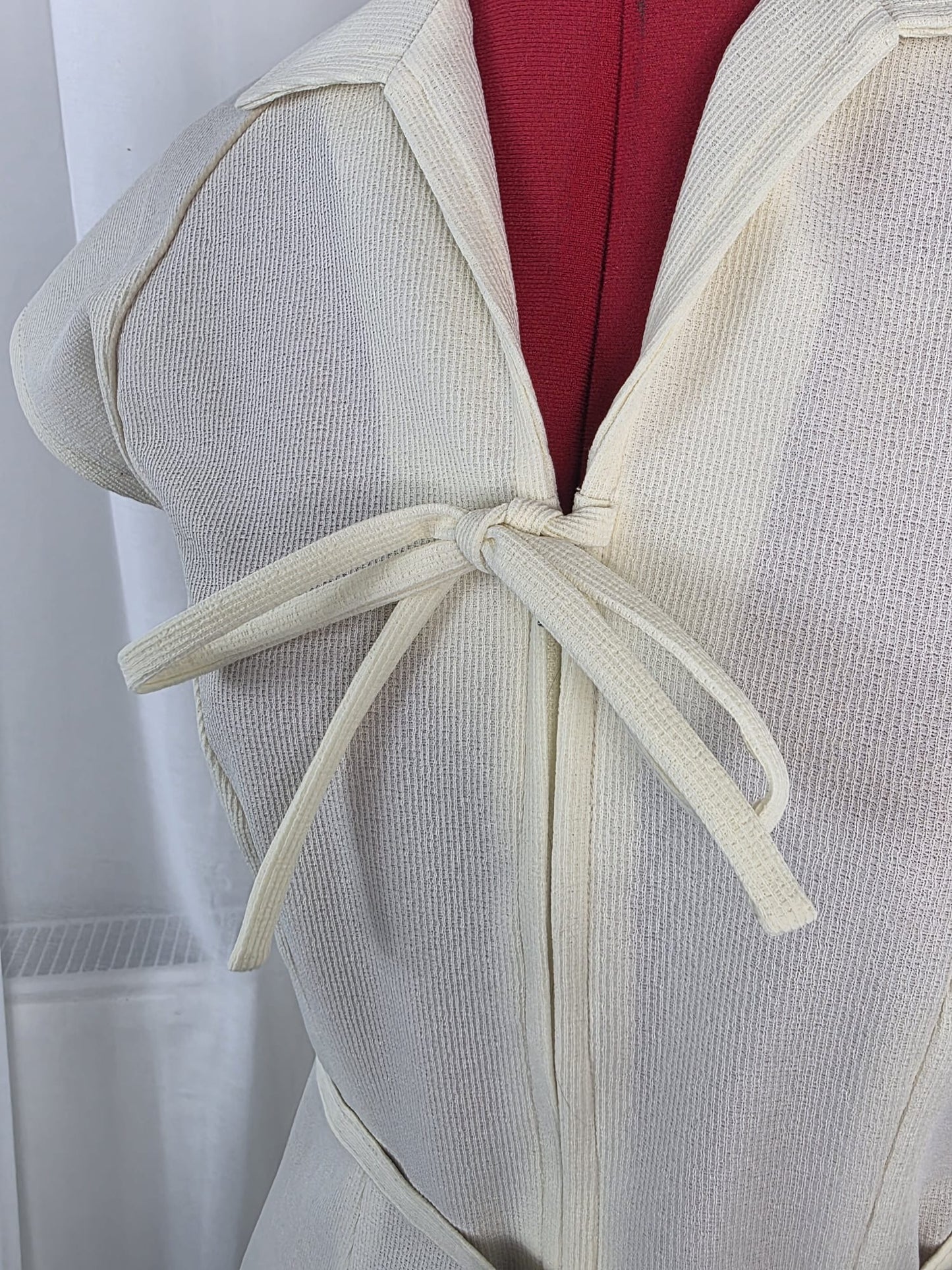 Late 1960s Cream Mod Mini Dress with Bow Neck & Belt Laurie Denton