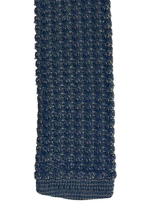 Vintage brown knit tie from the 1960s–70s