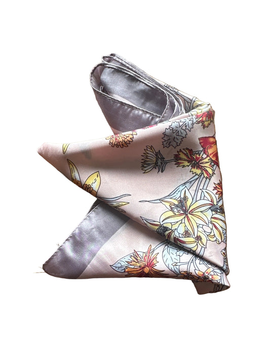 Vintage 1980s–1990s Floral Botanical Scarf 52 x 52 cm Pink Garden Print