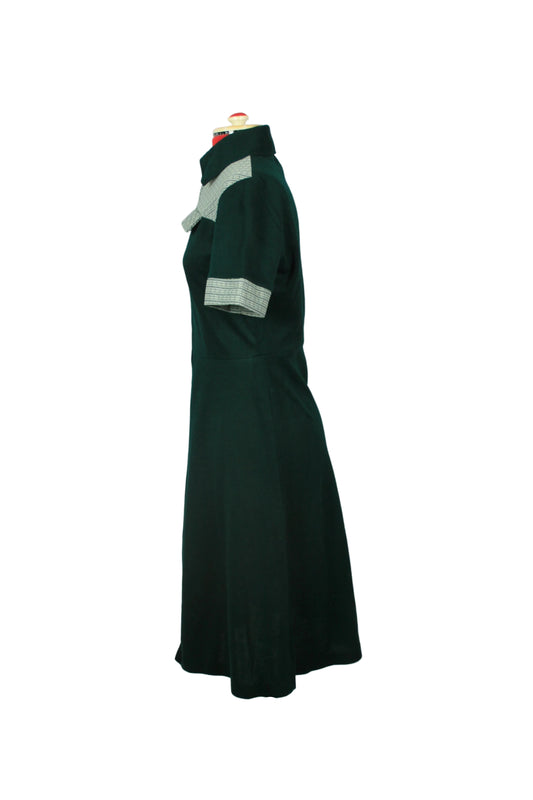 Late 60s Mod Graphic Collar Dress – Forest Green & Geometric Contrast