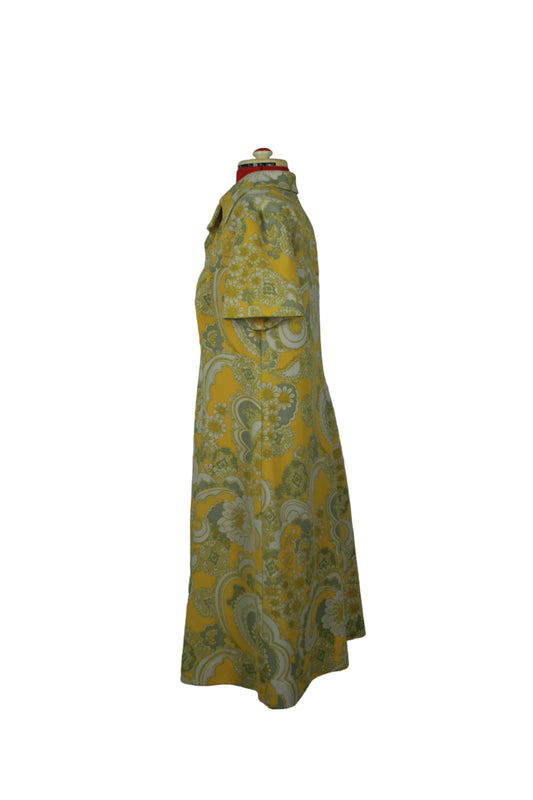 Late 1960s Crimplene Psychedelic Shift Dress – Mustard & Sage Print Atelier Lara Finland