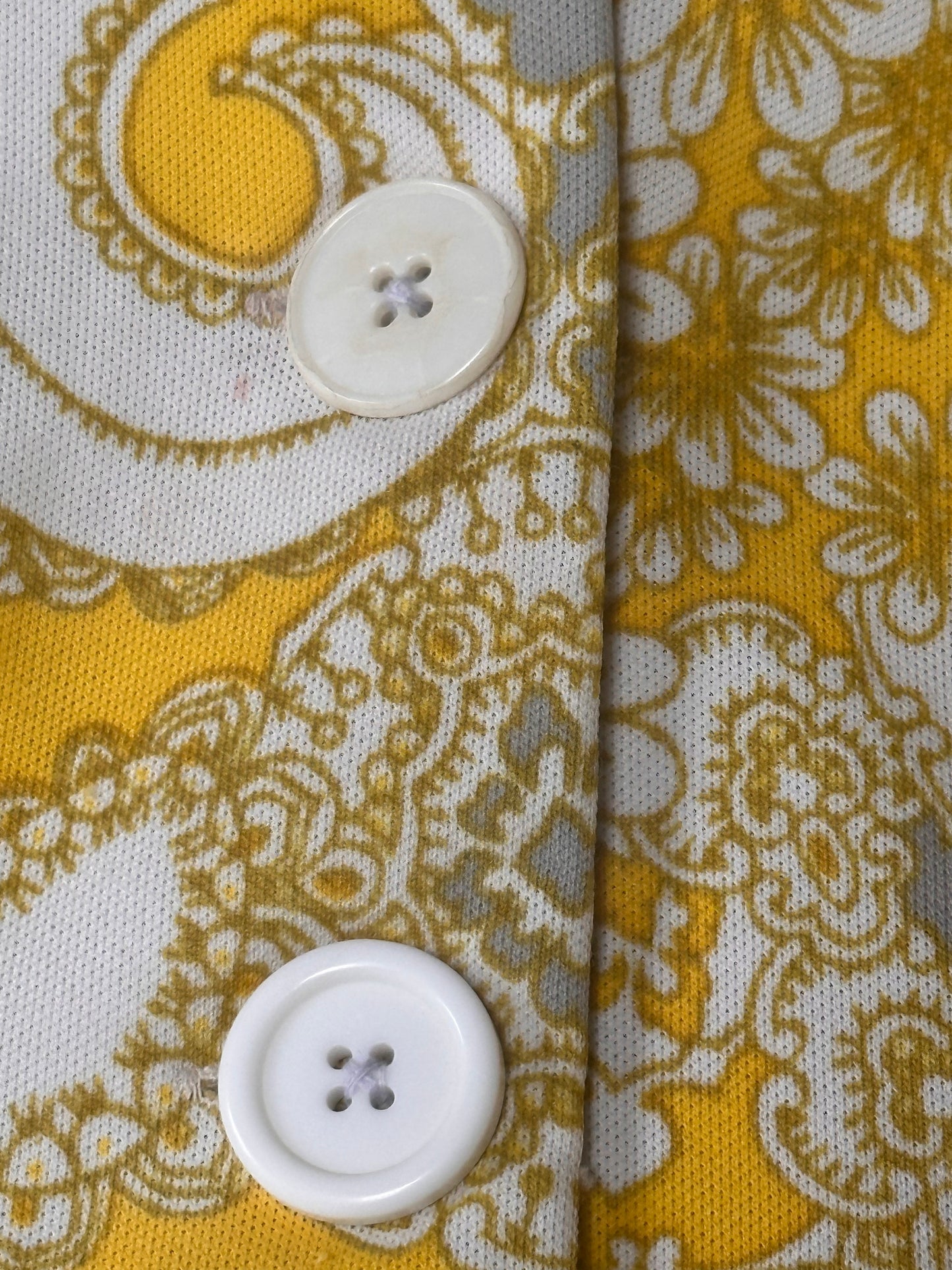 Late 1960s Crimplene Psychedelic Shift Dress – Mustard & Sage Print Atelier Lara Finland