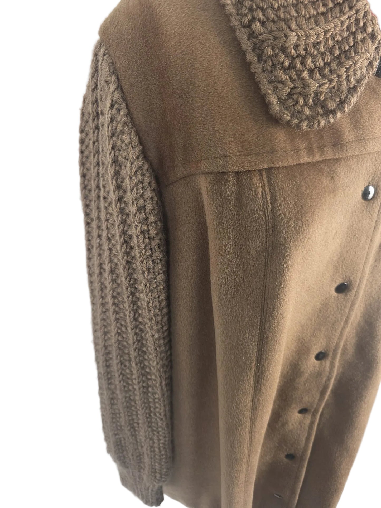1970s Vintage Camel Knit Sleeve Coat Poppers