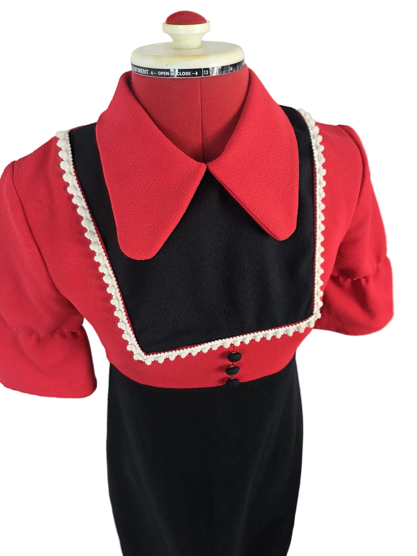 1970s Ranett Modeller Contrast Collar Dress