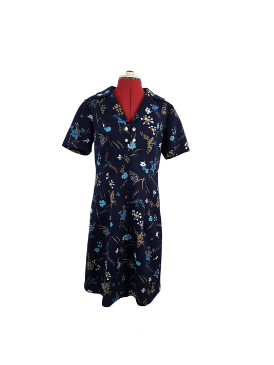 1970s Shirt Dress  Navy Floral Everyday Essential