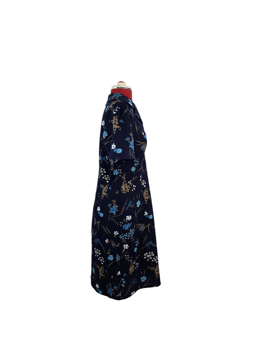1970s Shirt Dress  Navy Floral Everyday Essential