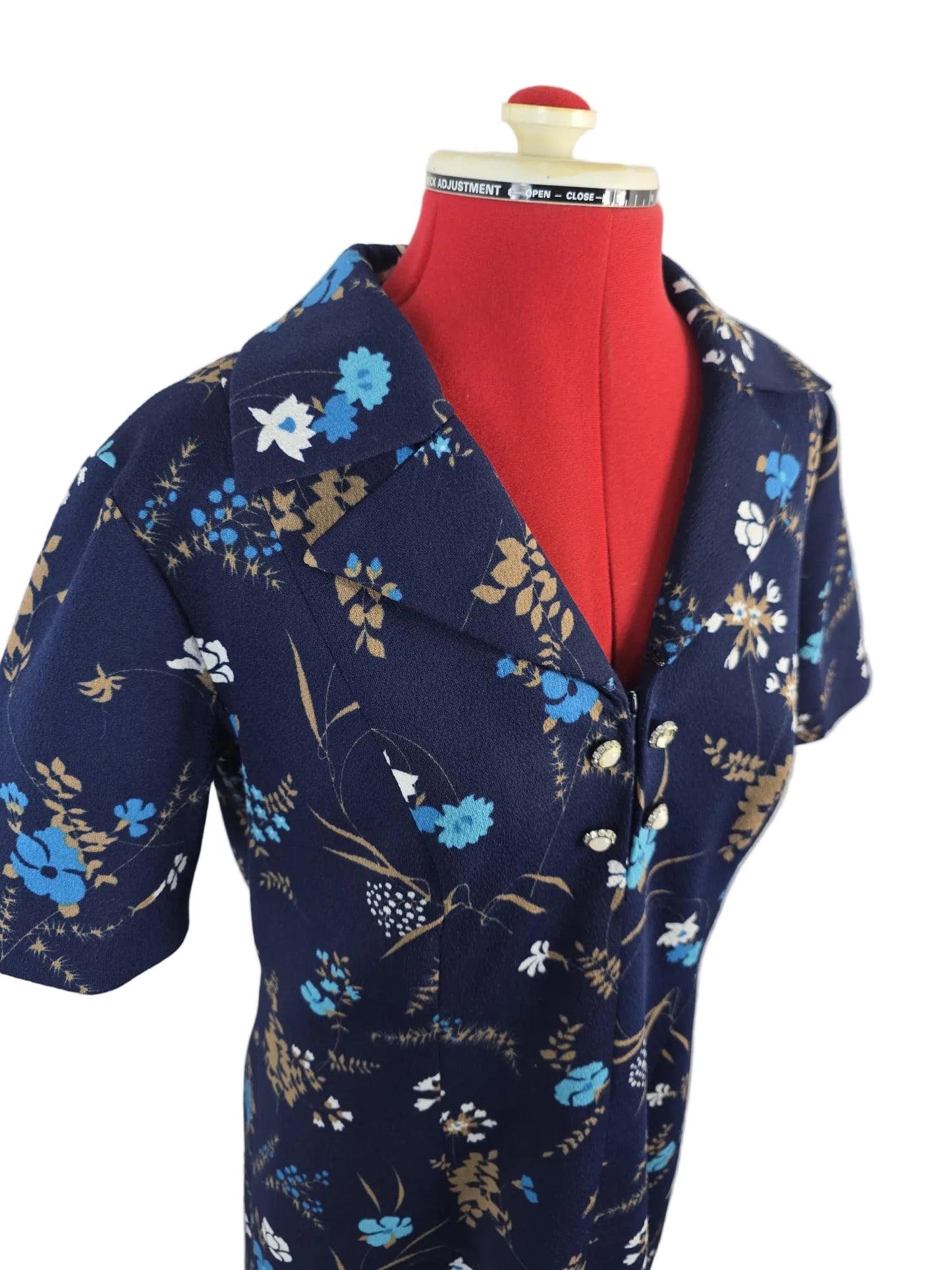 1970s Shirt Dress  Navy Floral Everyday Essential