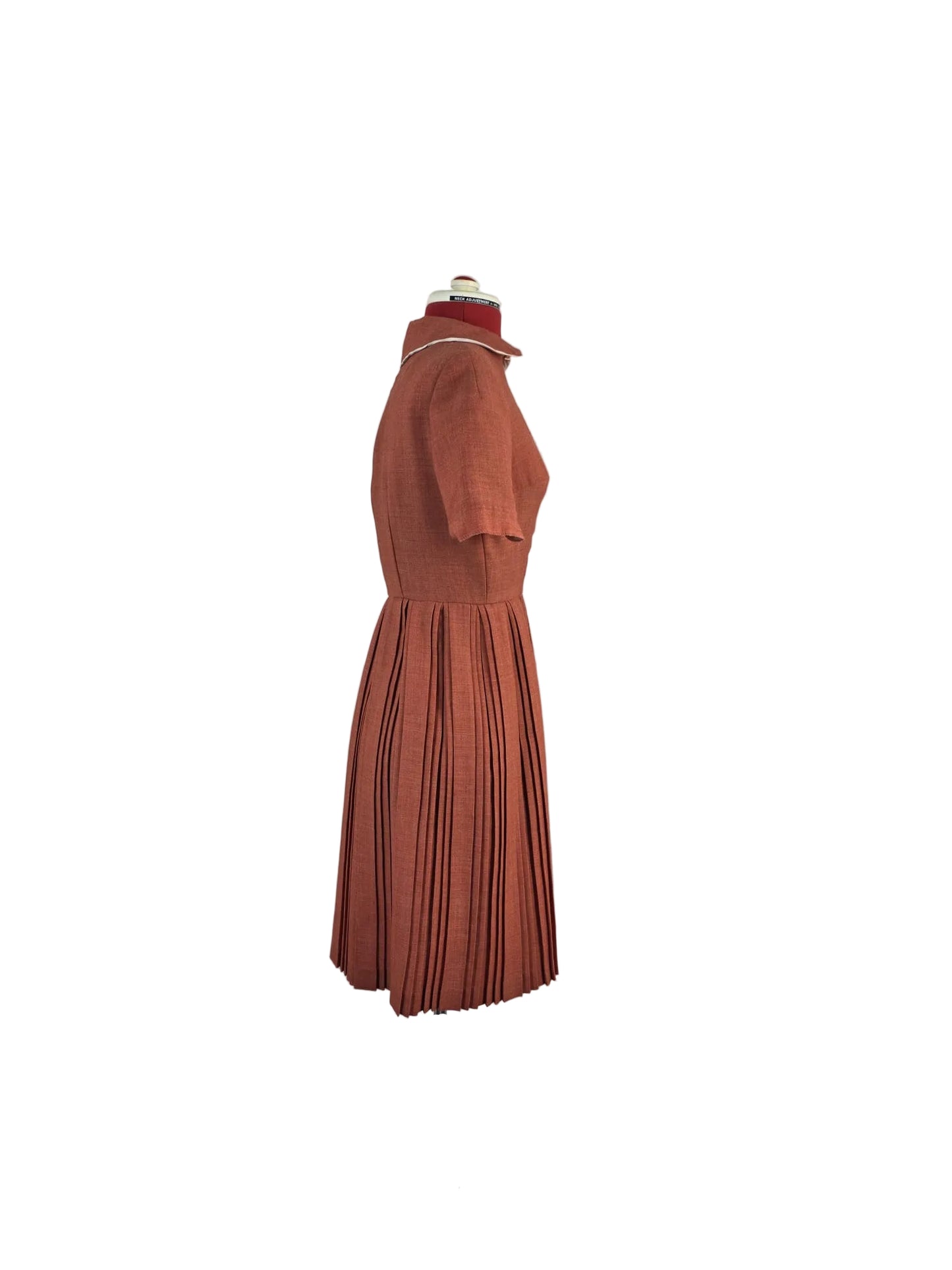 Late 1950s Rust Pleated Dress with Detachable Collar, Schadi Kleidung