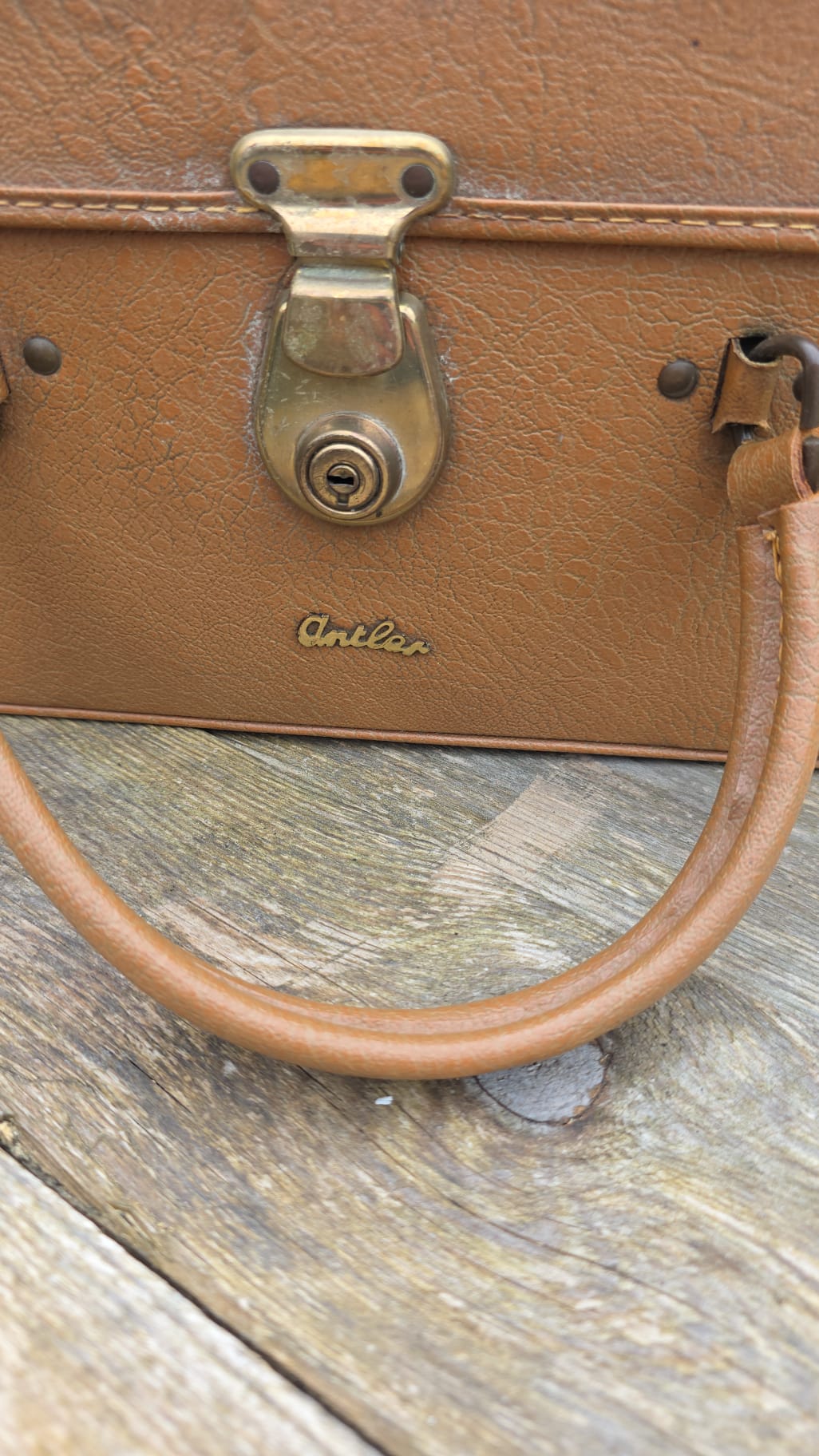 RIS Vintage Antler tan