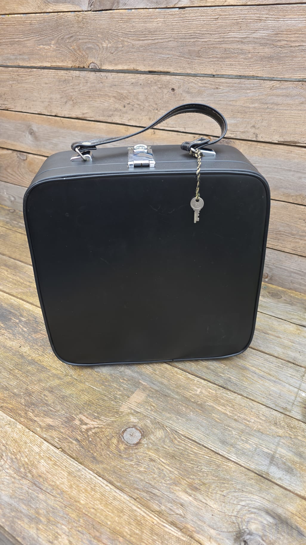 RIS Vintage Antler black 2