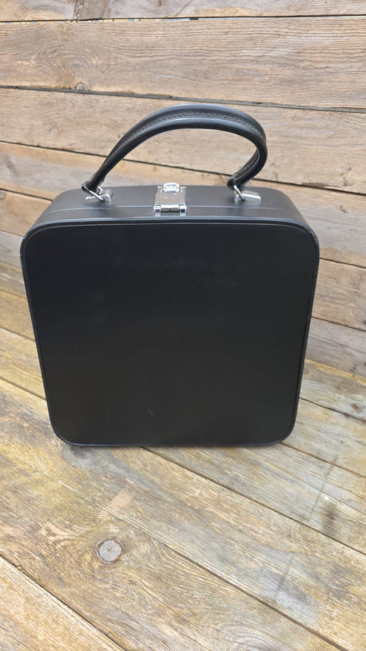 RIS Vintage Antler black 3