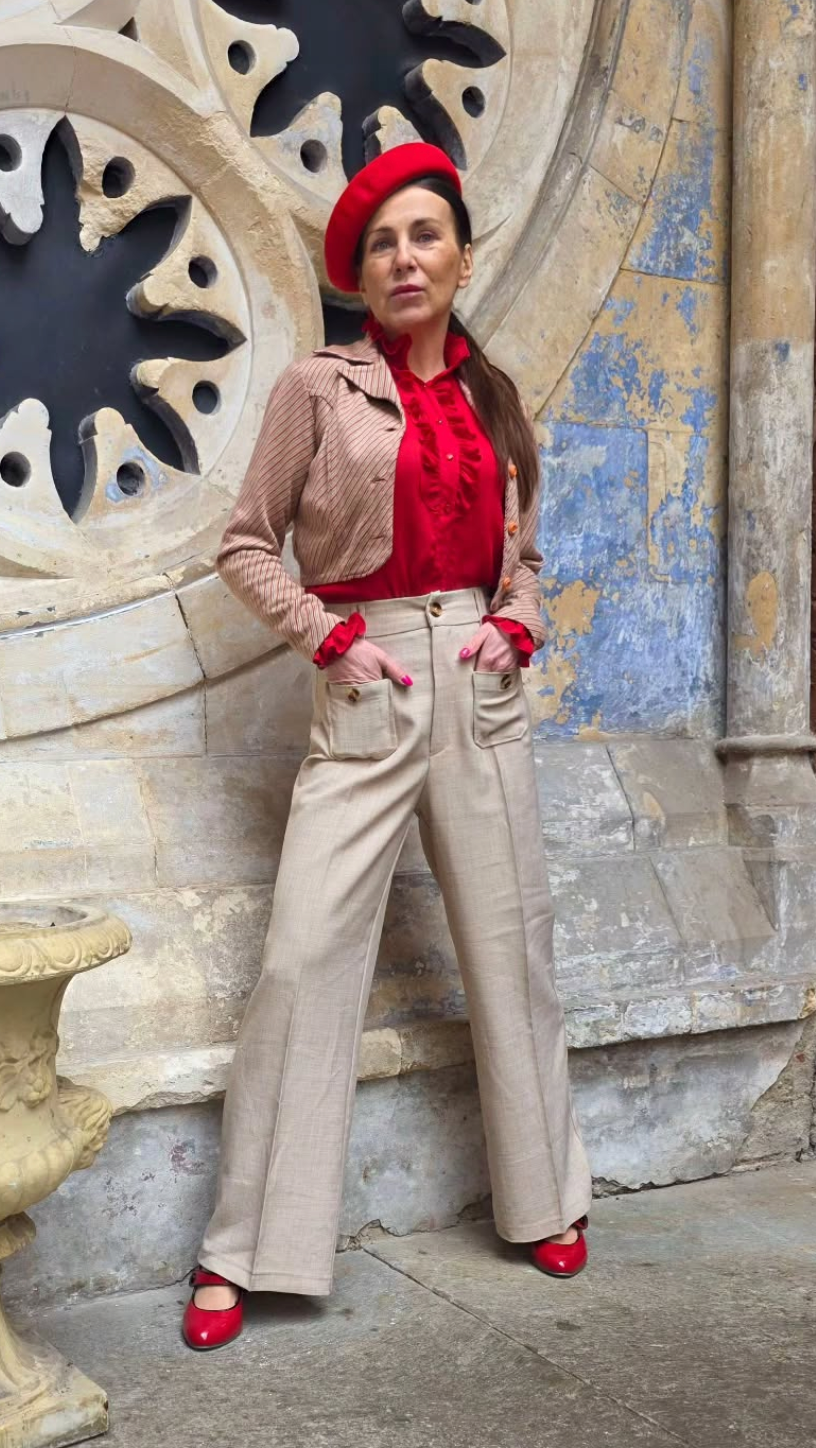1970s Vintage-Inspired High Waist Wide Leg Trousers by Intrend